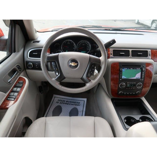 2012 Chevrolet Avalanche (White)