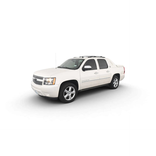 2012 Chevrolet Avalanche (White)